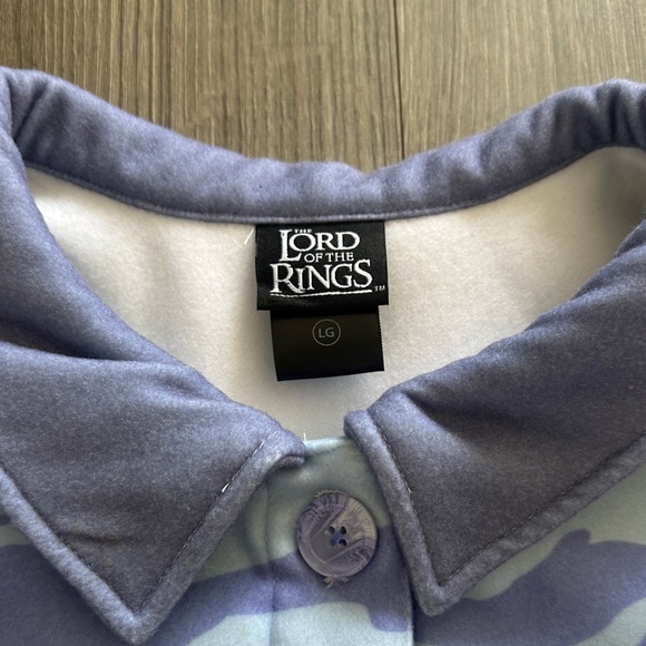 Men’s Lord of The Rings Blue and Black Jacket - Picture 2 of 3